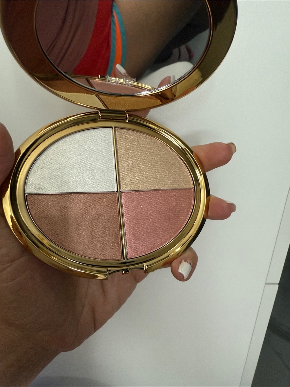 Tarte Glow Wardrobe - Picture 4 of 5